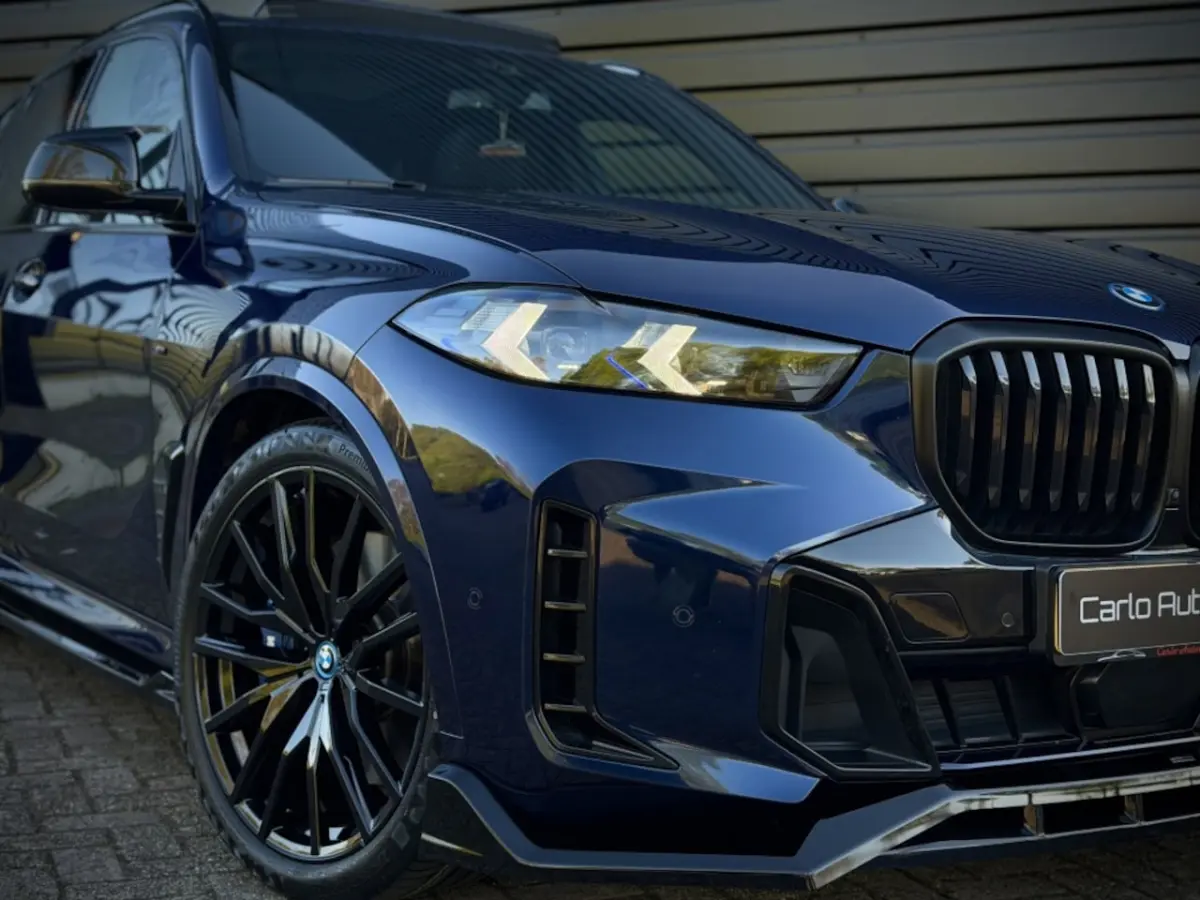 xDrive50e M-PERF. SOFT|PANOSKY|HUD|HK|360|MASSAGE VOL