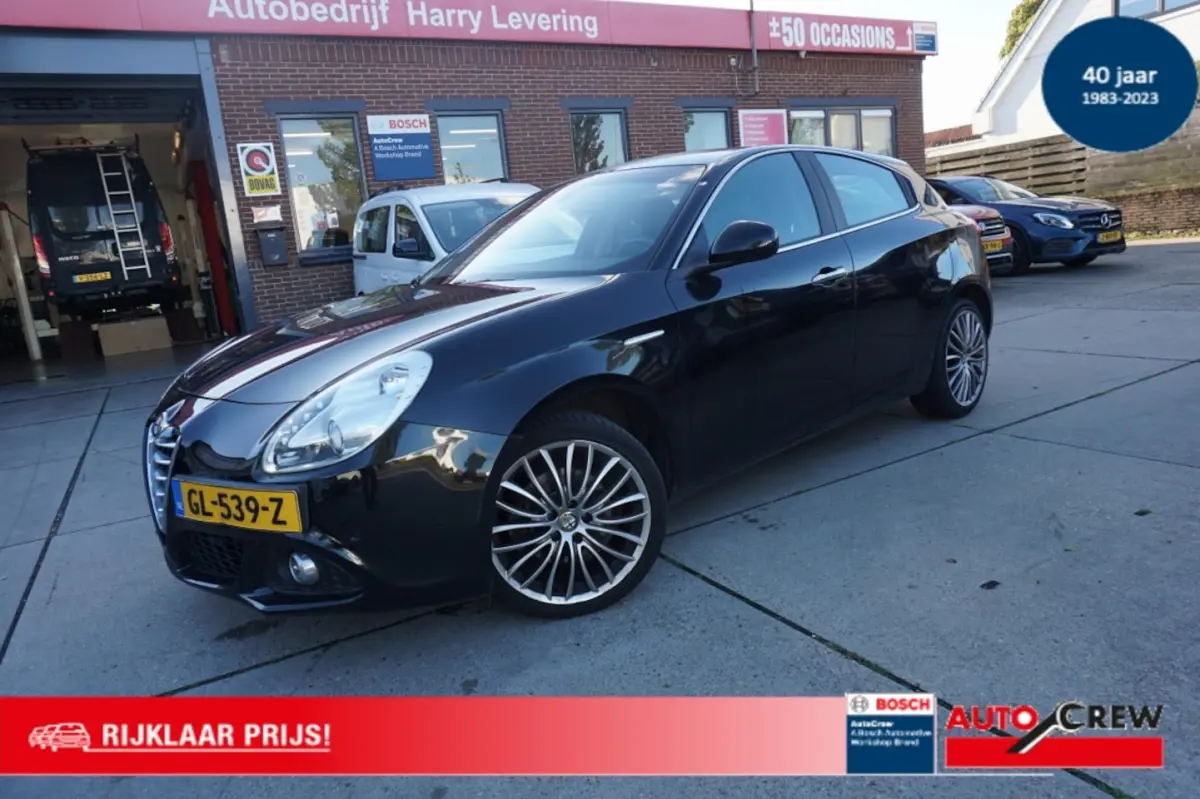 Alfa Romeo Giulietta 2015 Benzine Automatisch leasen