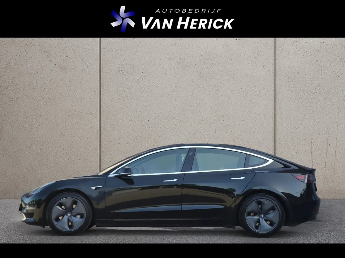 Long Range AWD | Autopilot | Leer | SOH 87%