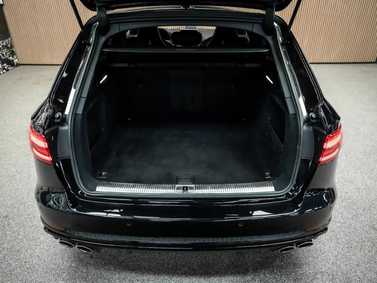 3.0 TFSI S4 quattro Pro Line Plus | Head-Up | Pano | Stoelmassage |
