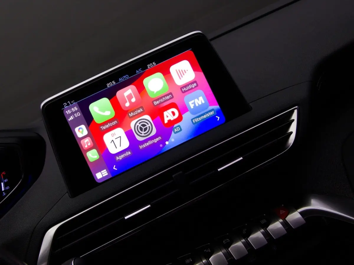 1.2 PureTech GT-Line (ADAPTIVE CRUISE CONTROL, SCHUIFDAK, TREKHAAK, ACHTERUITRIJCAMERA, AP
