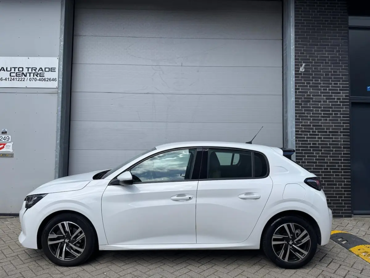 1.2 PureTech Allure [AUT | Dealer OH | Virtual | Carplay | PDC | Cruise | 1ste eig]