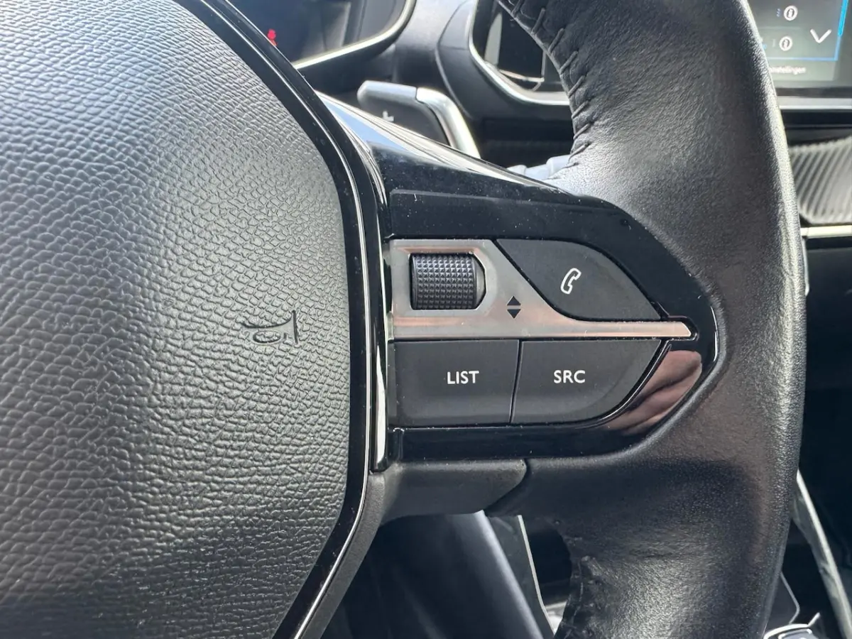 1.2 PureTech Allure [AUT | Dealer OH | Virtual | Carplay | PDC | Cruise | 1ste eig]