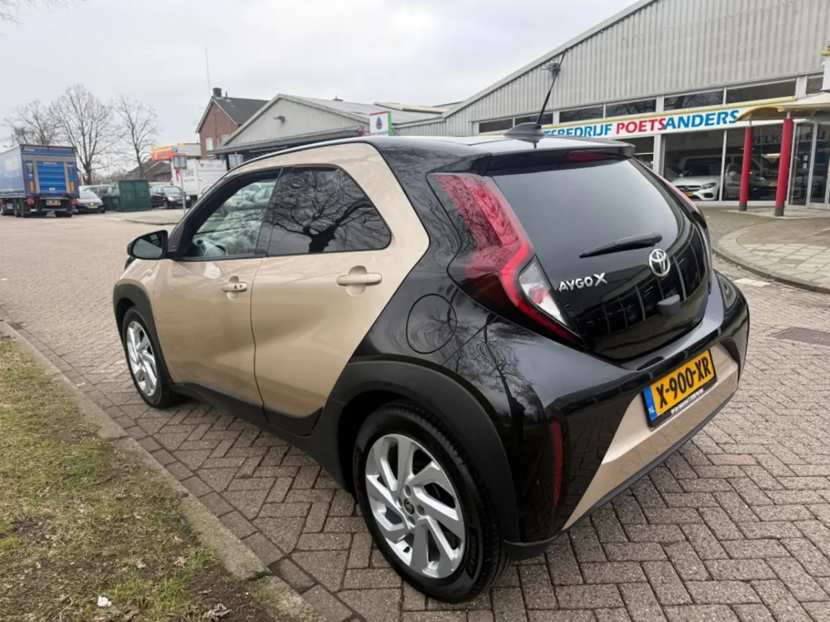 1.0 VVT-i MT Pulse