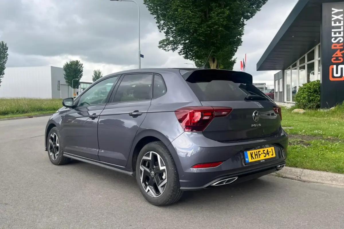 1.0 TSI R-Line AUTOMAAT | CAMERA | ADAPTIVE CRUISE |