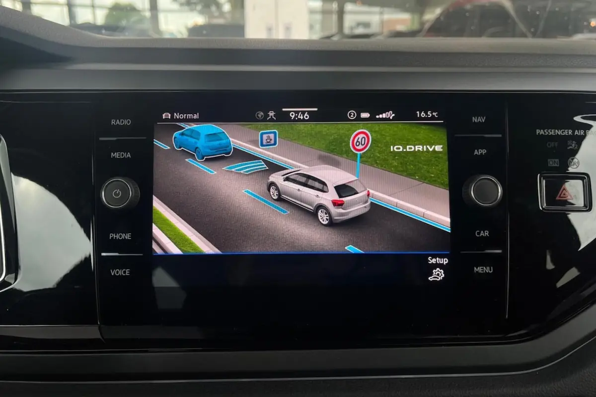 1.0 TSI R-Line AUTOMAAT | CAMERA | ADAPTIVE CRUISE |