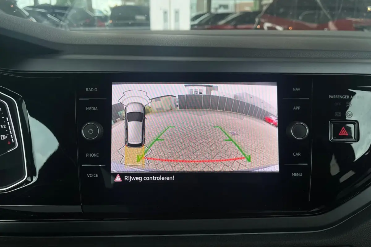 1.0 TSI R-Line AUTOMAAT | CAMERA | ADAPTIVE CRUISE |