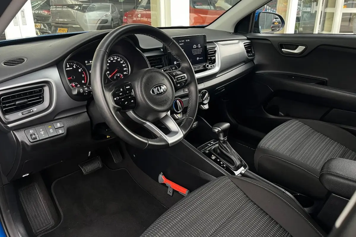1.0 T-GDi DynamicLine AUT | CAMERA | CRUISE | CARPLAY | DAB |