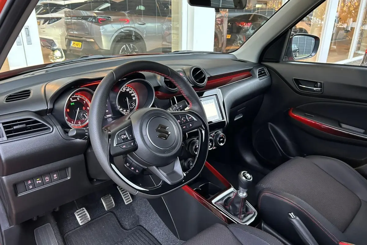 1.4 Sport 130pk | TWO TONE | CAMERA | KEYLESS