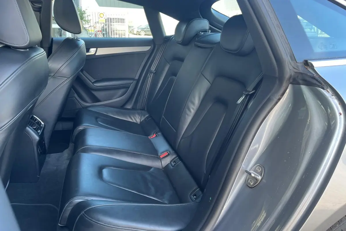 1.8 TFSI 177pk | S-LINE | NL-AUTO | SCHUIFDAK |VOL LEDER | KEYLESS |