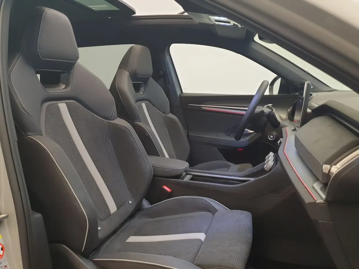 1.5 TSI PHEV DSG/AUT 204pk Sportline Wegklapbare trekhaak, Panoramadak, Canton
