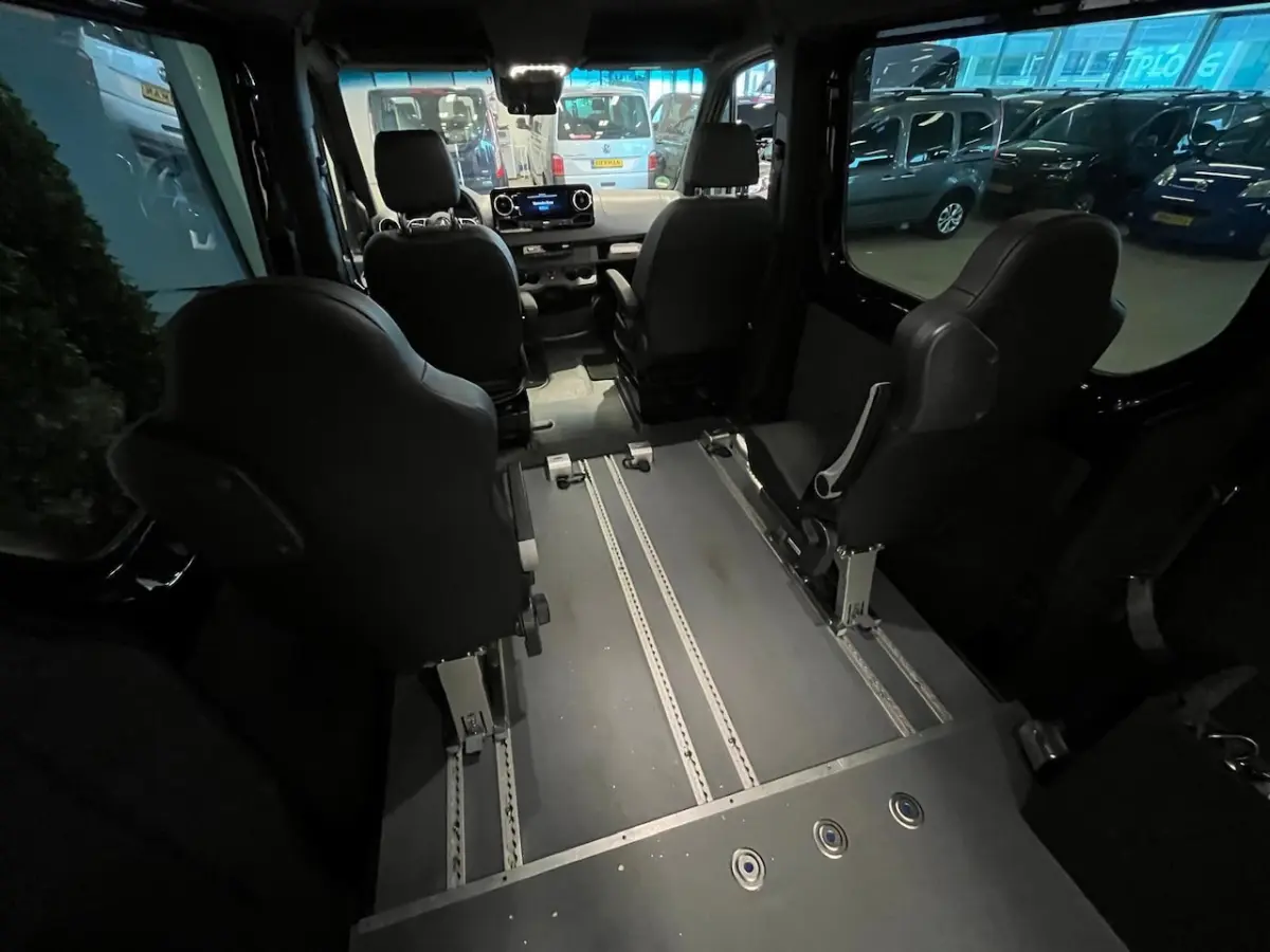 L2H1 Rolstoelbus Automaat - 2x zijschuifdeur - airco achterin