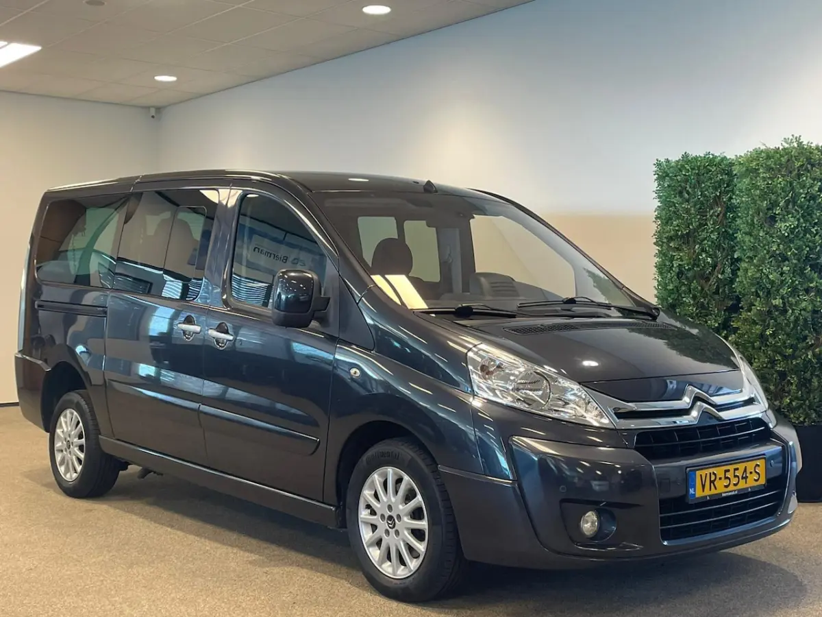 L2H1 Rolstoelbus 4+1 XXL-Ombouw 150cm