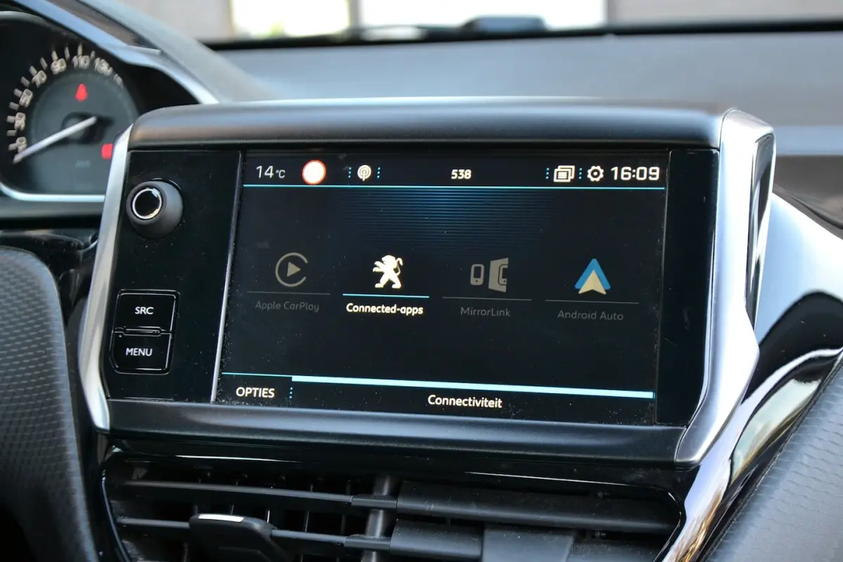 1.2 PureTech Allure 110PK | Navi | Clima | Apple Carplay