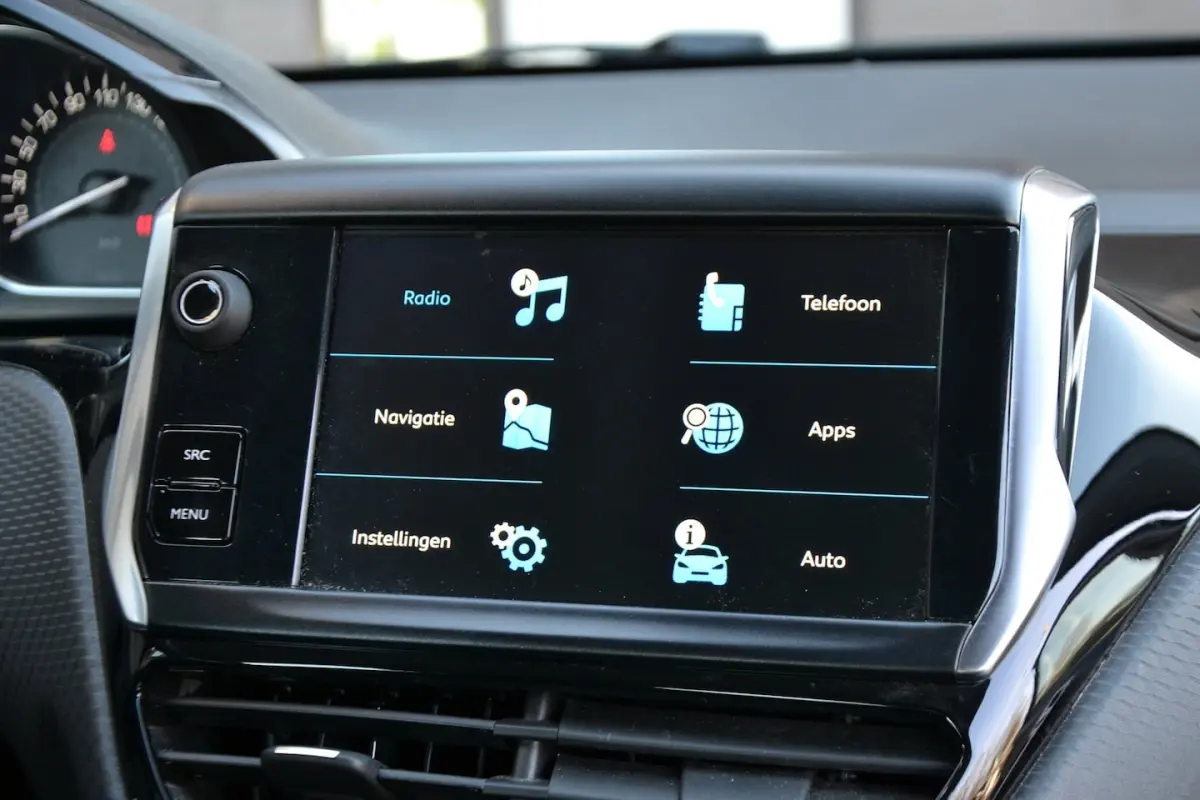1.2 PureTech Allure 110PK | Navi | Clima | Apple Carplay