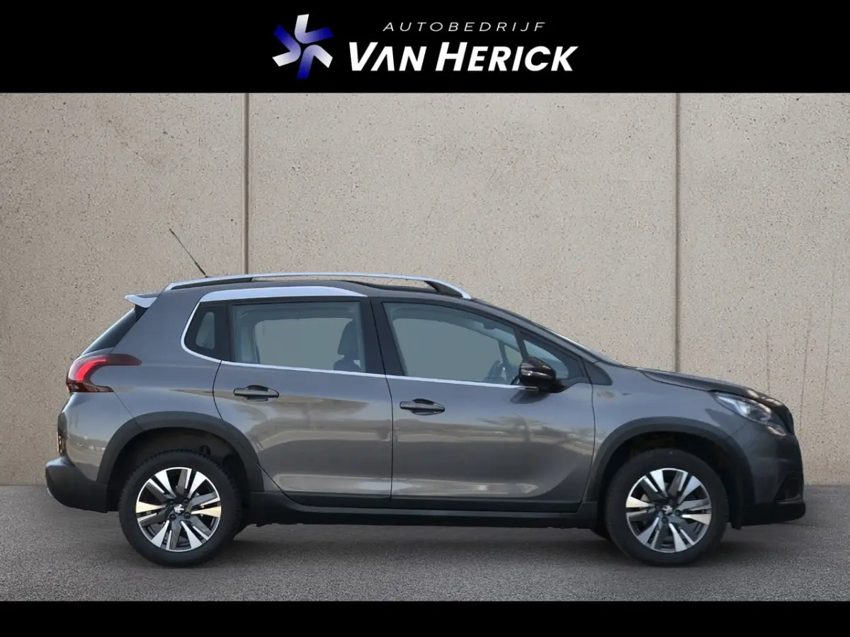 1.2 PureTech Allure 110PK | Navi | Clima | Apple Carplay