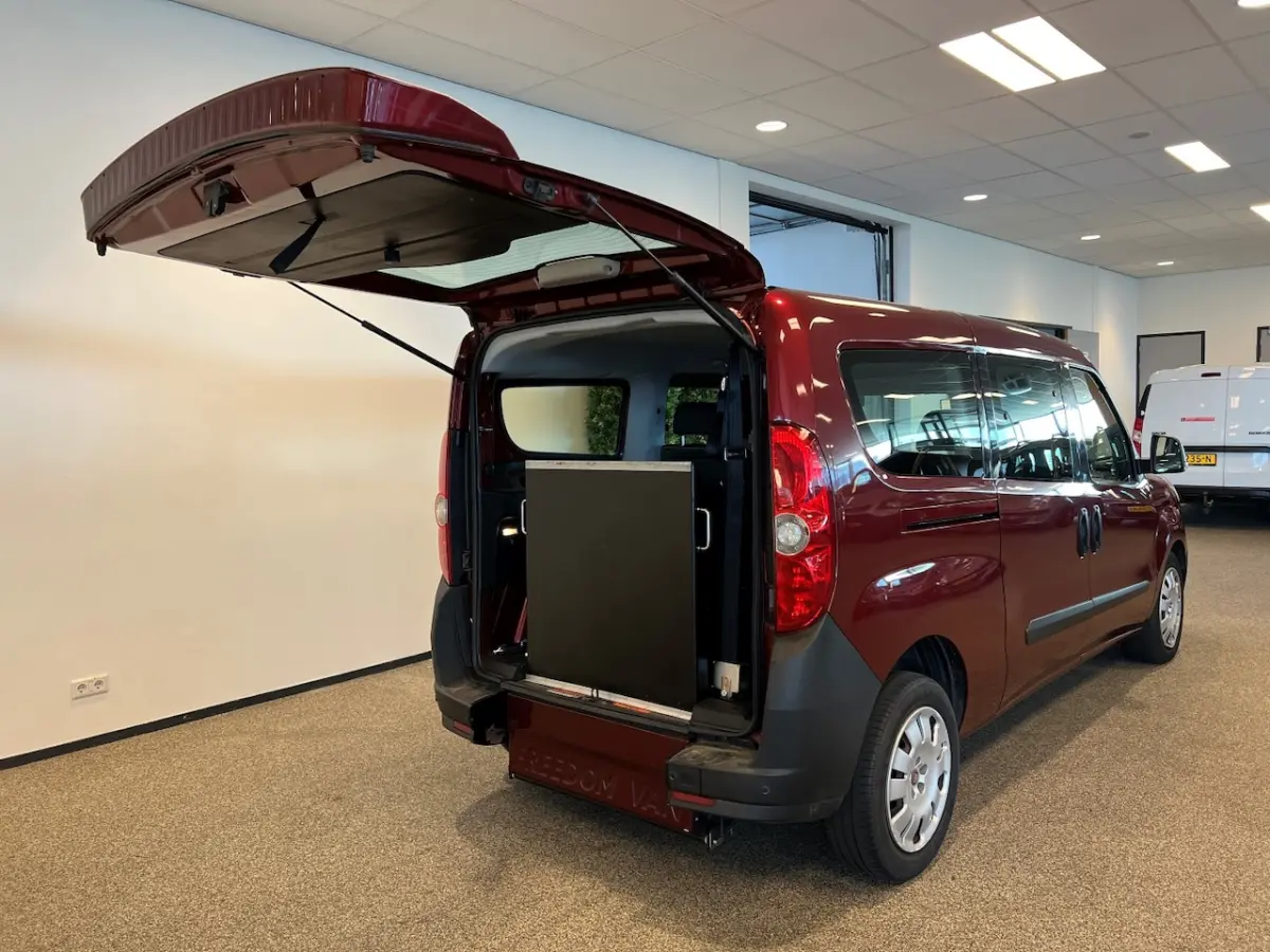 L2 Rolstoelauto Automaat XXL-Ombouw 160cm DIESEL