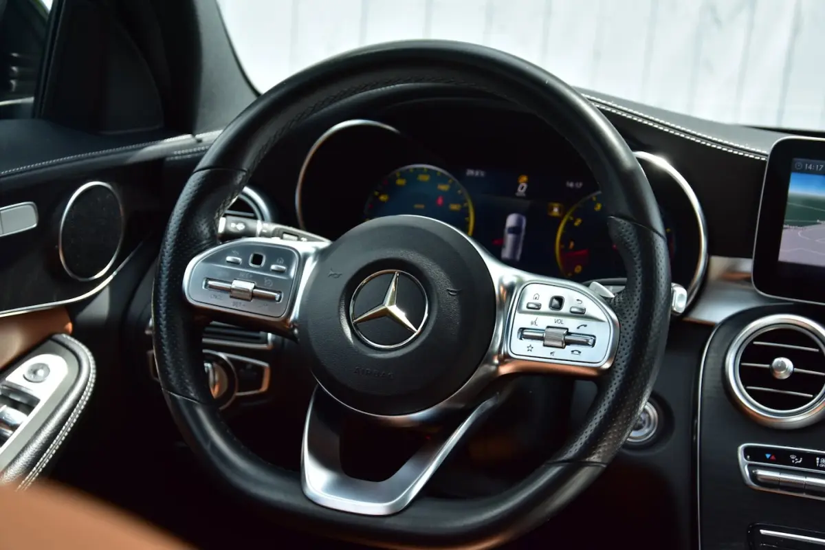 180 Premium Pack AMG Line | Pano-dak | 360Â° Camera | NL-Auto |