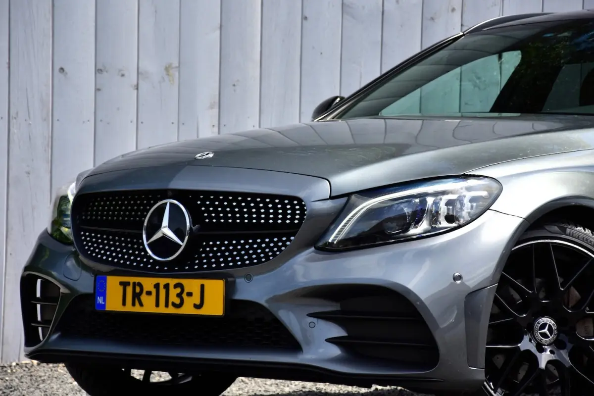 180 Premium Pack AMG Line | Pano-dak | 360Â° Camera | NL-Auto |