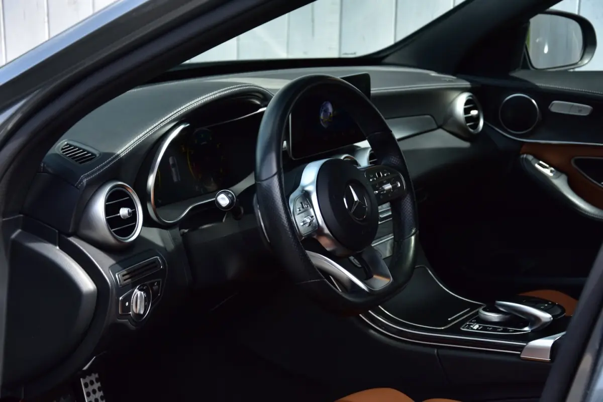 180 Premium Pack AMG Line | Pano-dak | 360Â° Camera | NL-Auto |