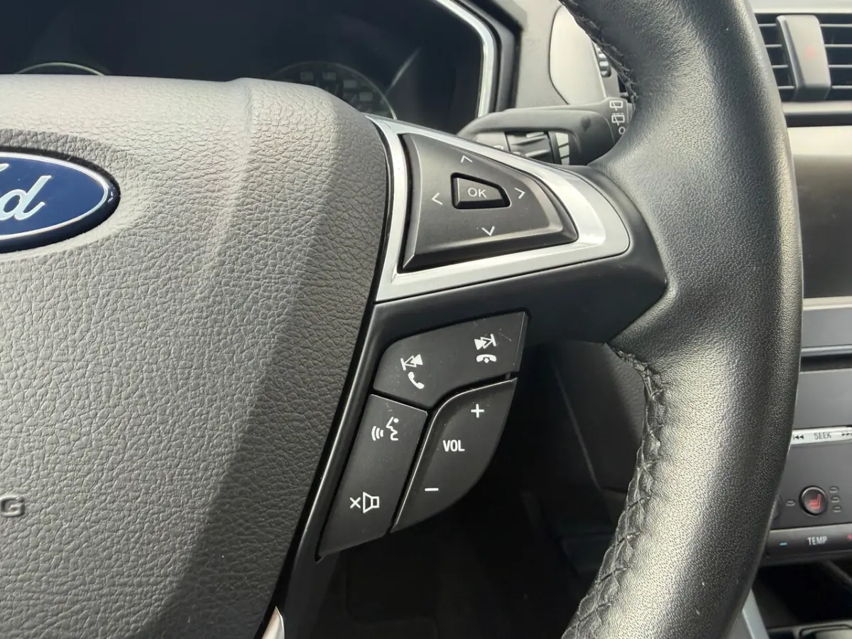 1.5 Titanium Automaat|Cruise|Stoelverwarming|Navi|Apple Carplay