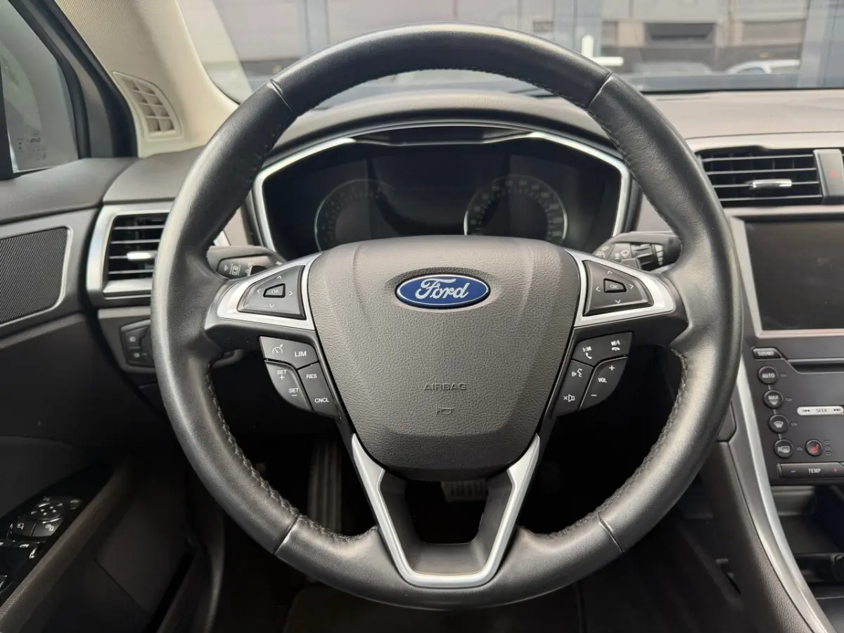 1.5 Titanium Automaat|Cruise|Stoelverwarming|Navi|Apple Carplay