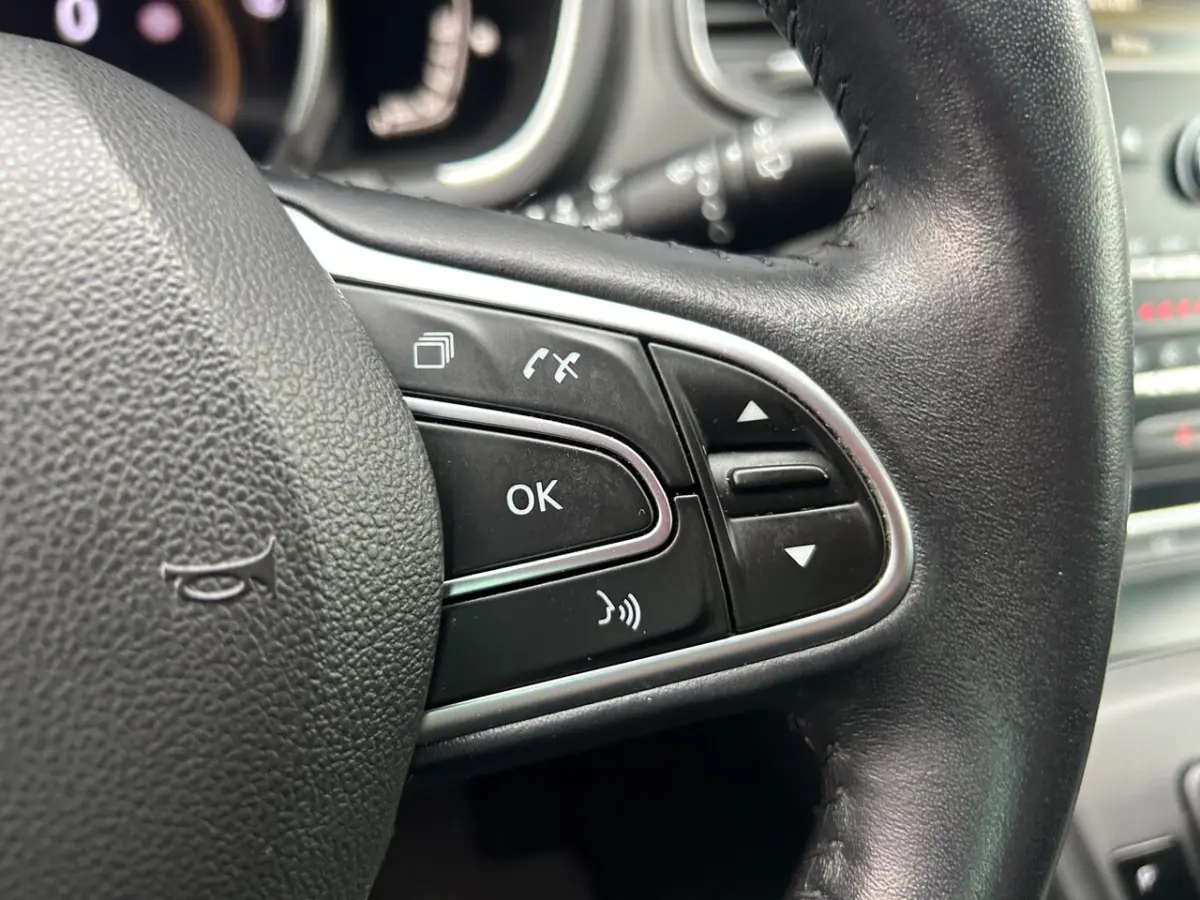 1.3 TCe Bose 7p. Navi|Stoelverwarming|Camera|Apple Carplay|Cruise
