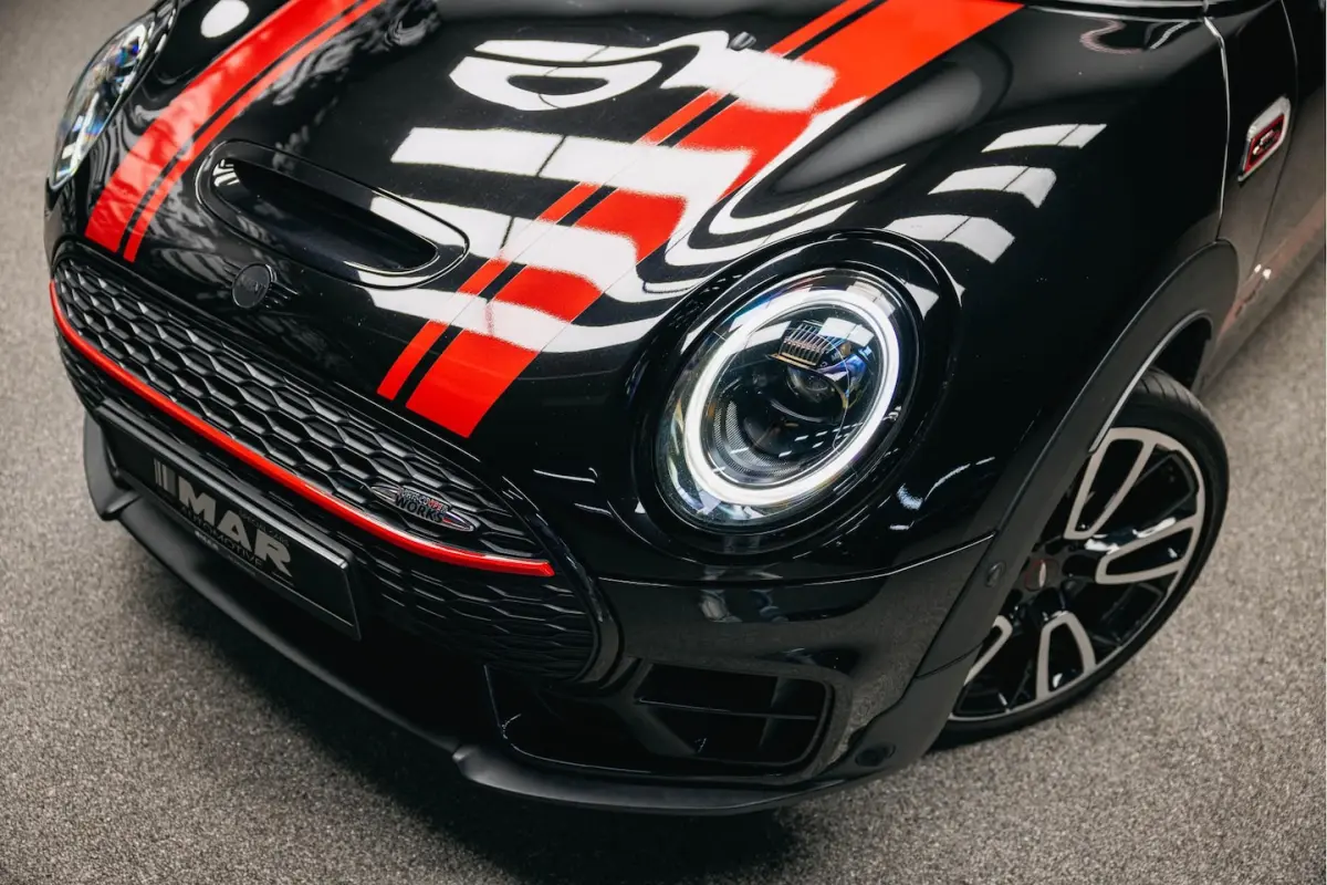 2.0 JCW ALL4 John Cooper Works | JCW | Rood dak | Sportstoelen | Stoelverwarming | Head-Up