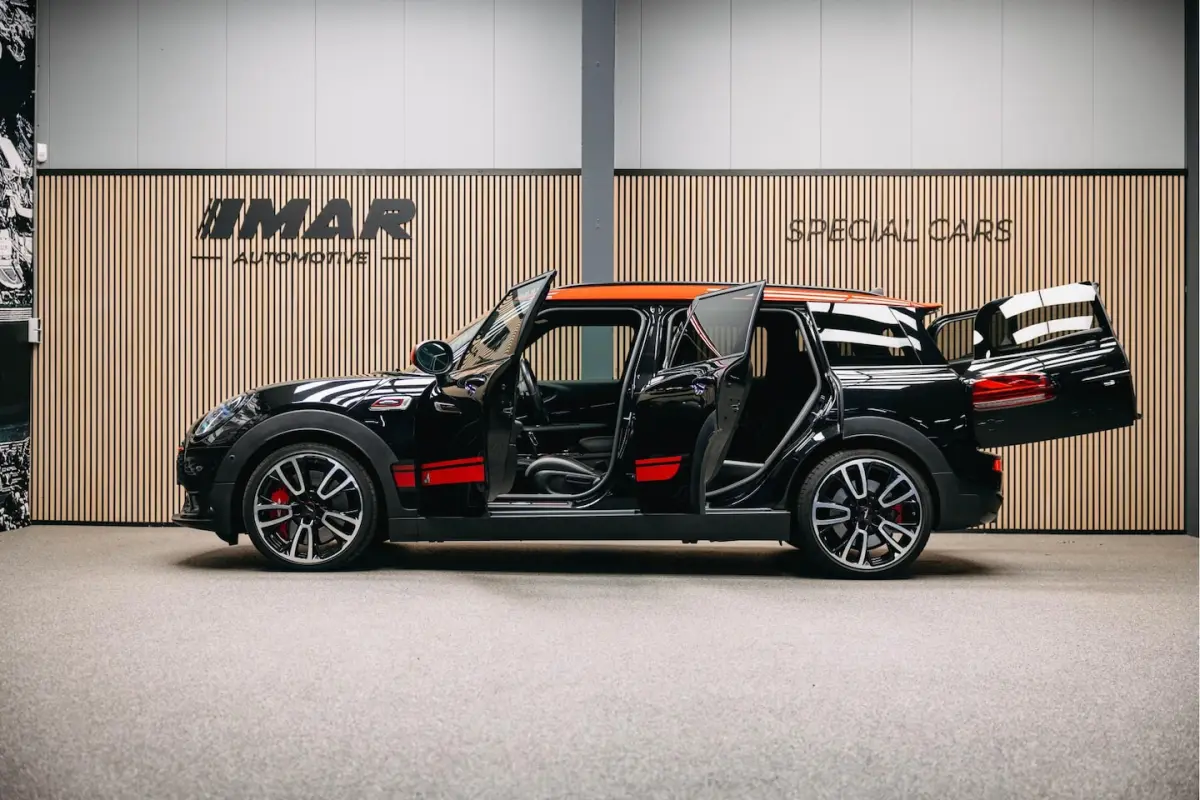2.0 JCW ALL4 John Cooper Works | JCW | Rood dak | Sportstoelen | Stoelverwarming | Head-Up
