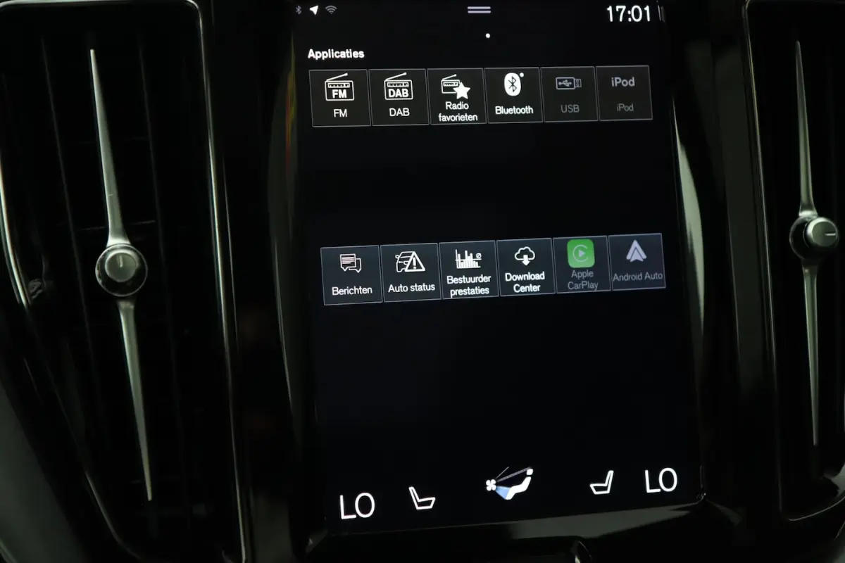 2.0 B5 / PANO / ACC / CAMERA / KEYLESS / STUUR+STOELVERW