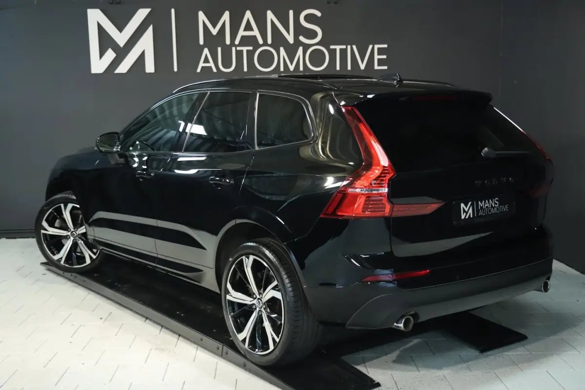 2.0 B5 / PANO / ACC / CAMERA / KEYLESS / STUUR+STOELVERW