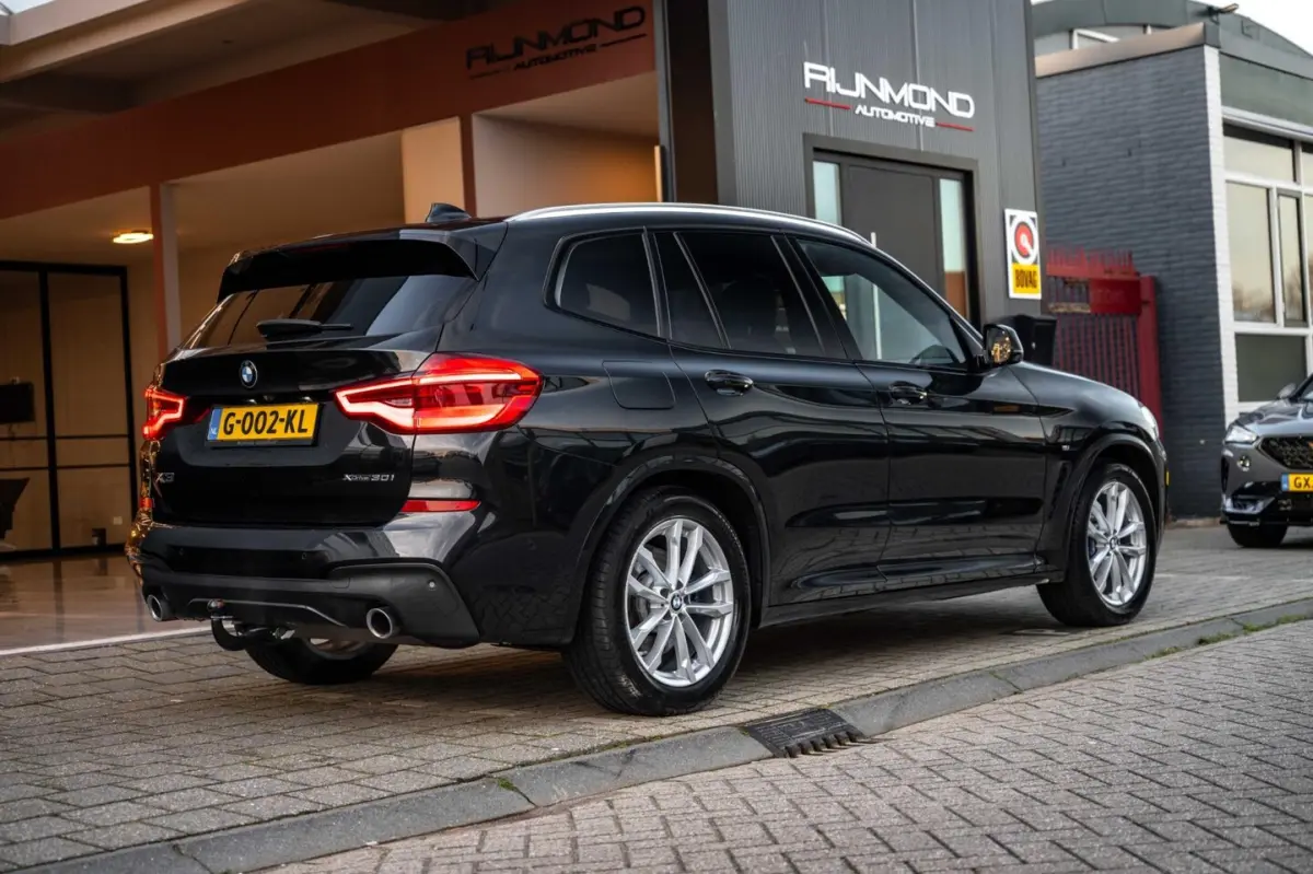 XDrive30i High Executive M-Pakket|Pano|Camera|Carplay|Head-Up|