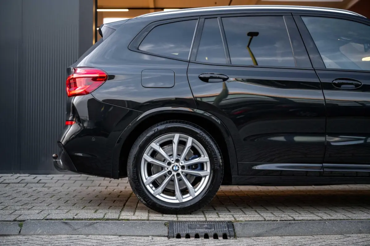 XDrive30i High Executive M-Pakket|Pano|Camera|Carplay|Head-Up|