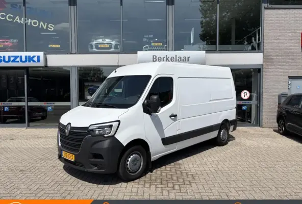 T35 2.3 dCi 135 L2H2 Work Edition