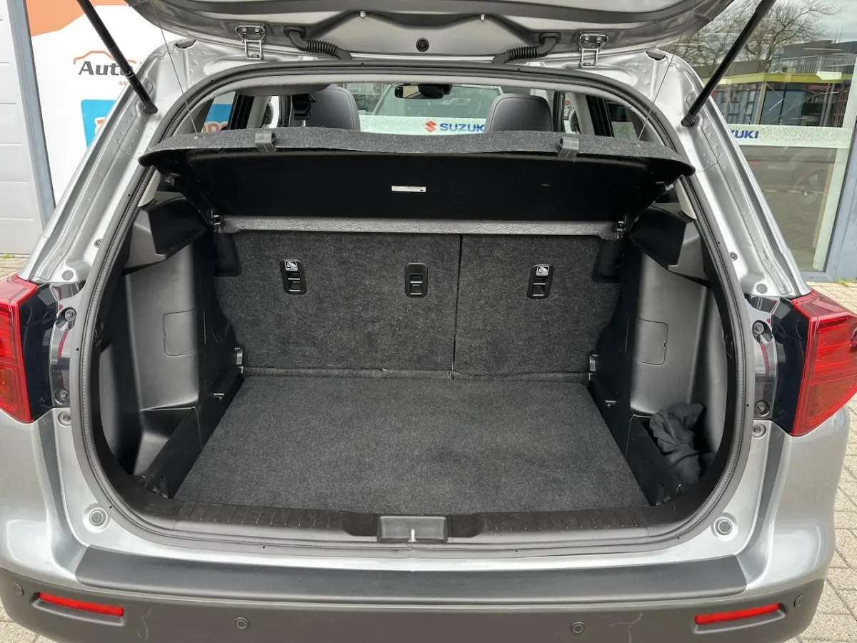 1.4 Boosterjet Style Smart Hybrid | Automaat | Trekhaak | 1500 kg trekgewicht | All season