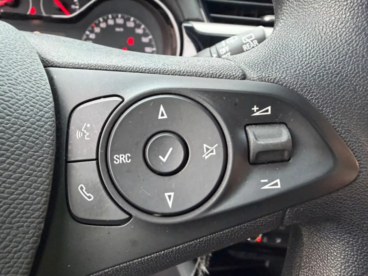 1.2 EDITION NAVI AIRCO CRUISE CONTROL