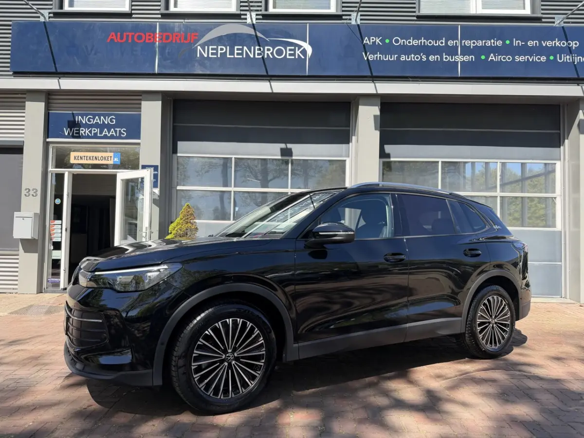 1.5 eTSI 7-traps automaat 360 camera trekhaak Edition 150pk 20Inch 2025 km 22.147