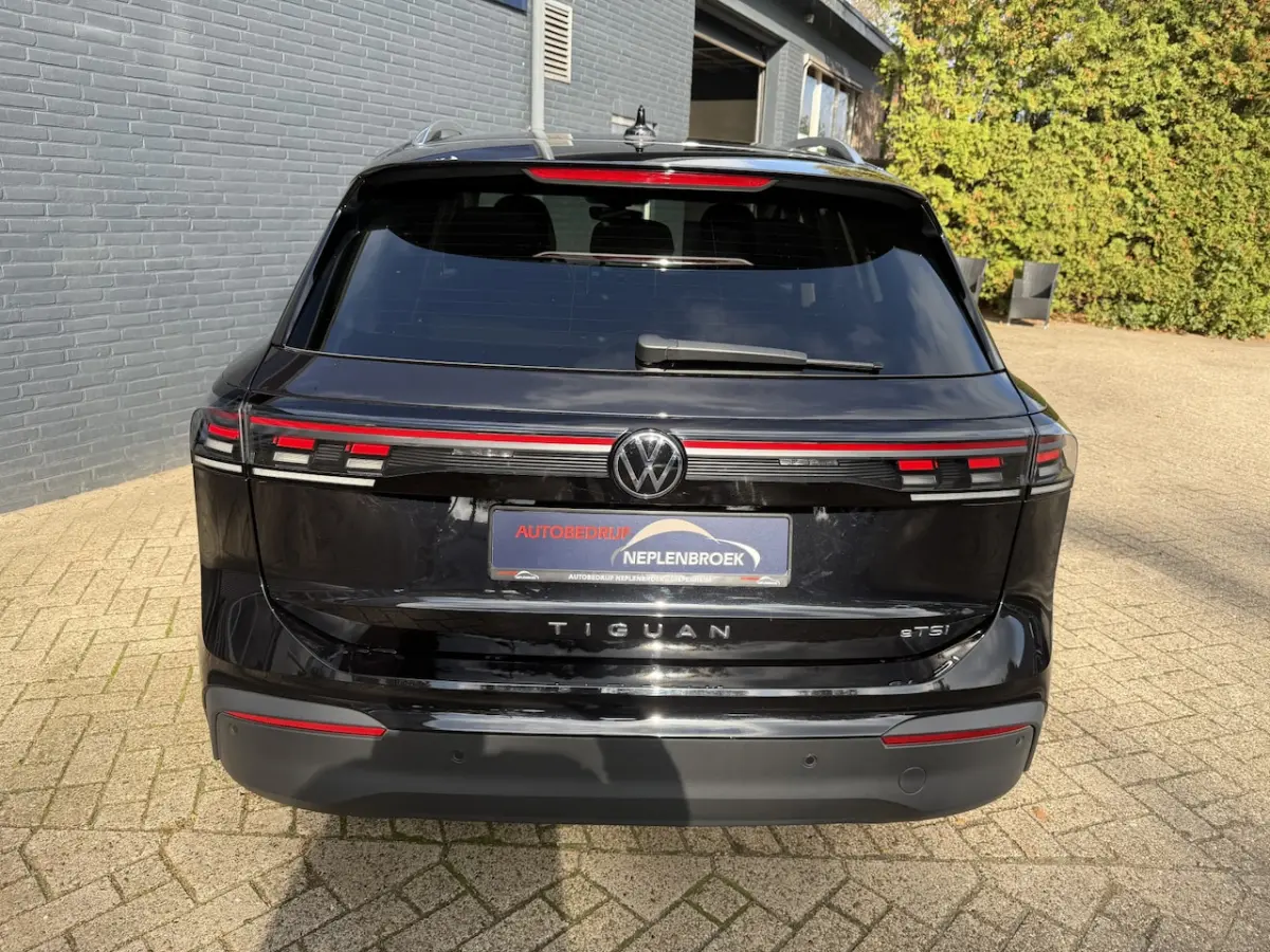 1.5 eTSI 7-traps automaat 360 camera trekhaak Edition 150pk 20Inch 2025 km 22.147