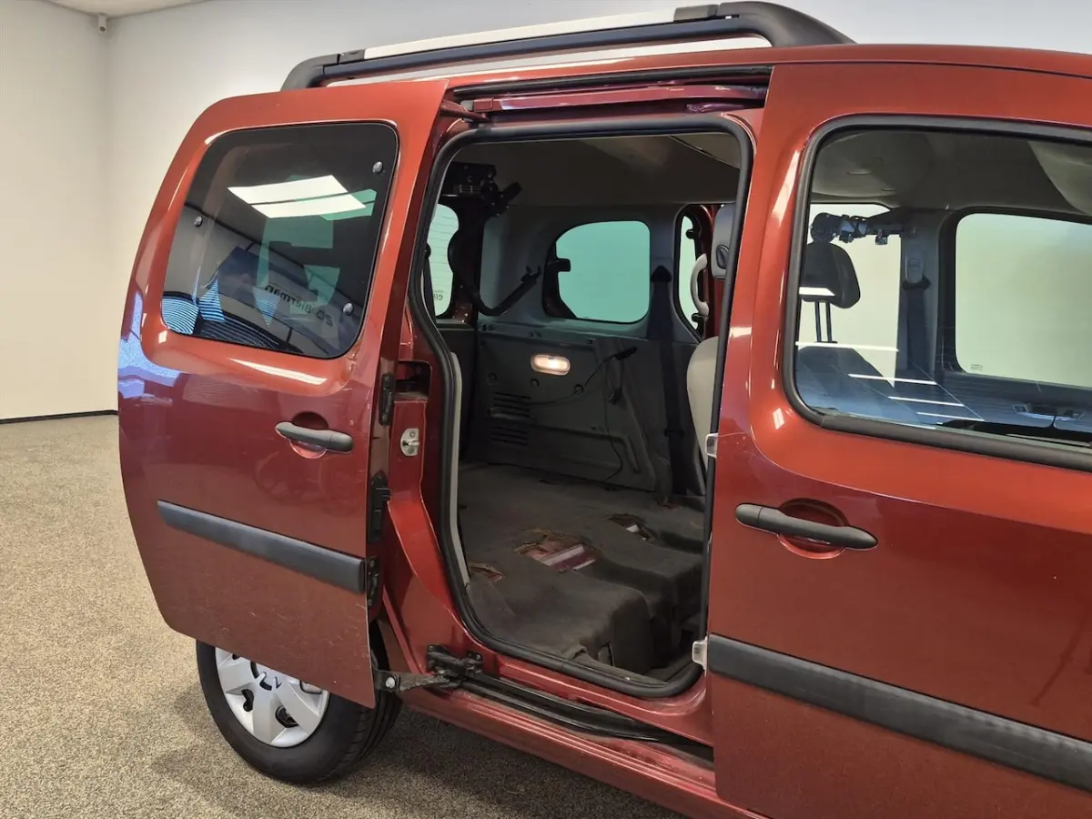 1.6 16V 78KW AUT