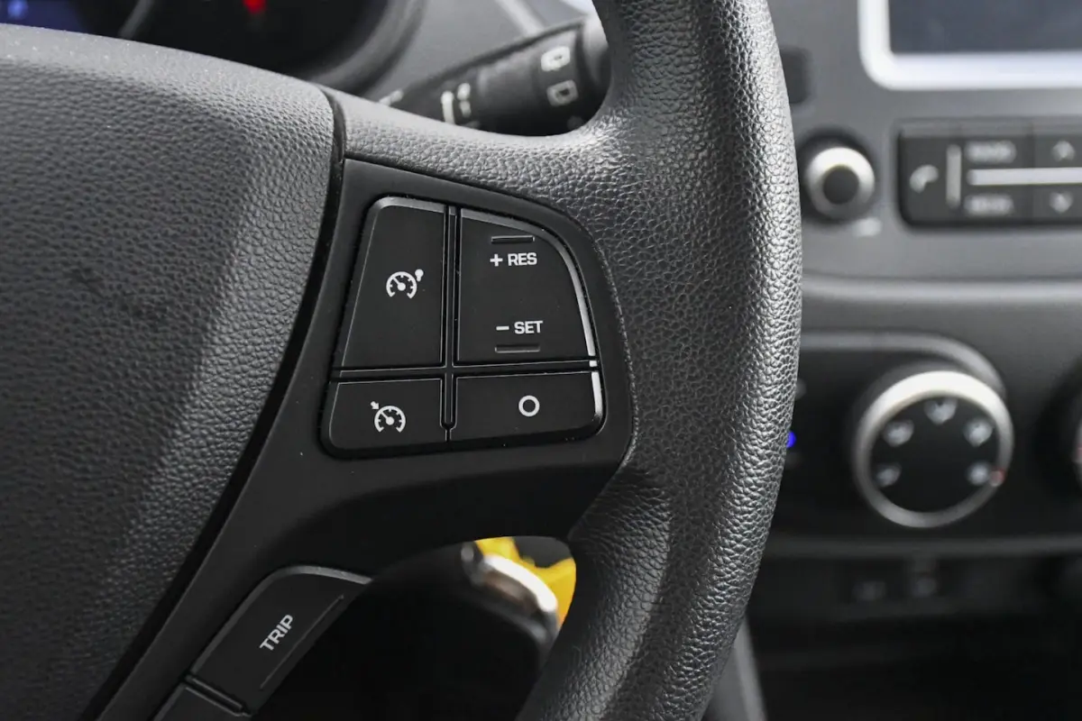 1.0i Comfort NAVIGATIE/ CRUISE CONTROL/ LED