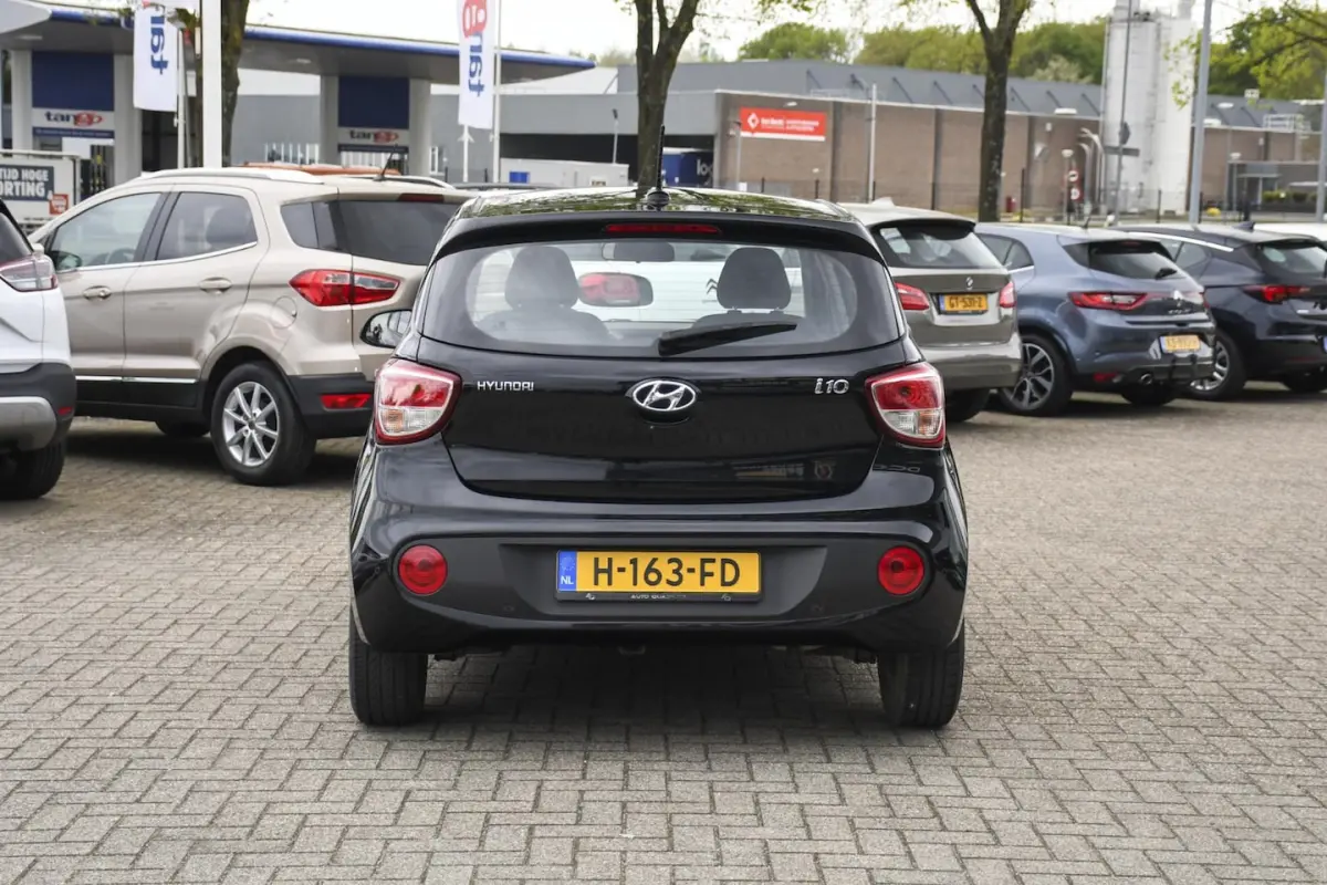 1.0i Comfort NAVIGATIE/ CRUISE CONTROL/ LED