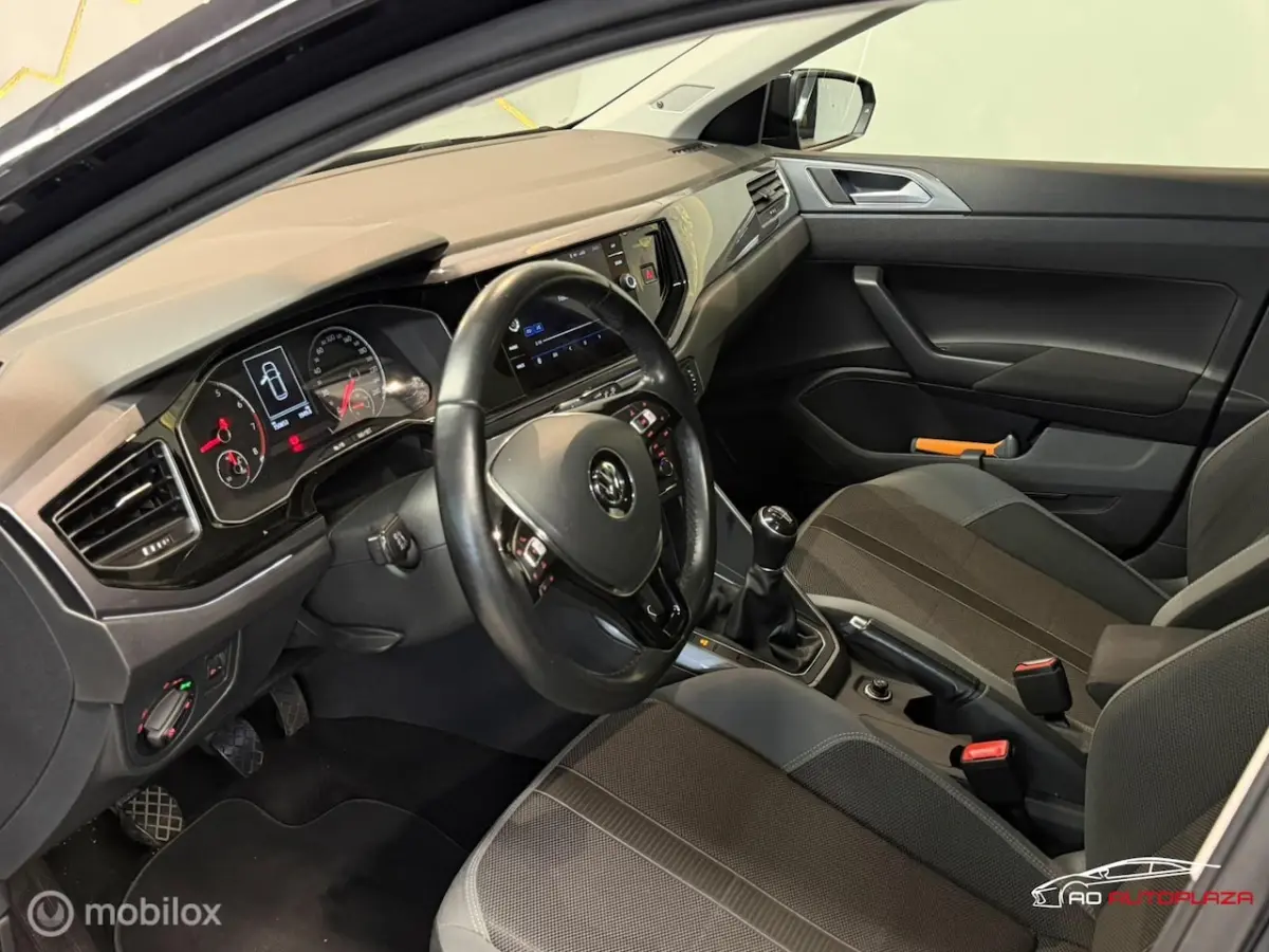1.0 TSI Beats Panorama/Camera/ACC/Carplay