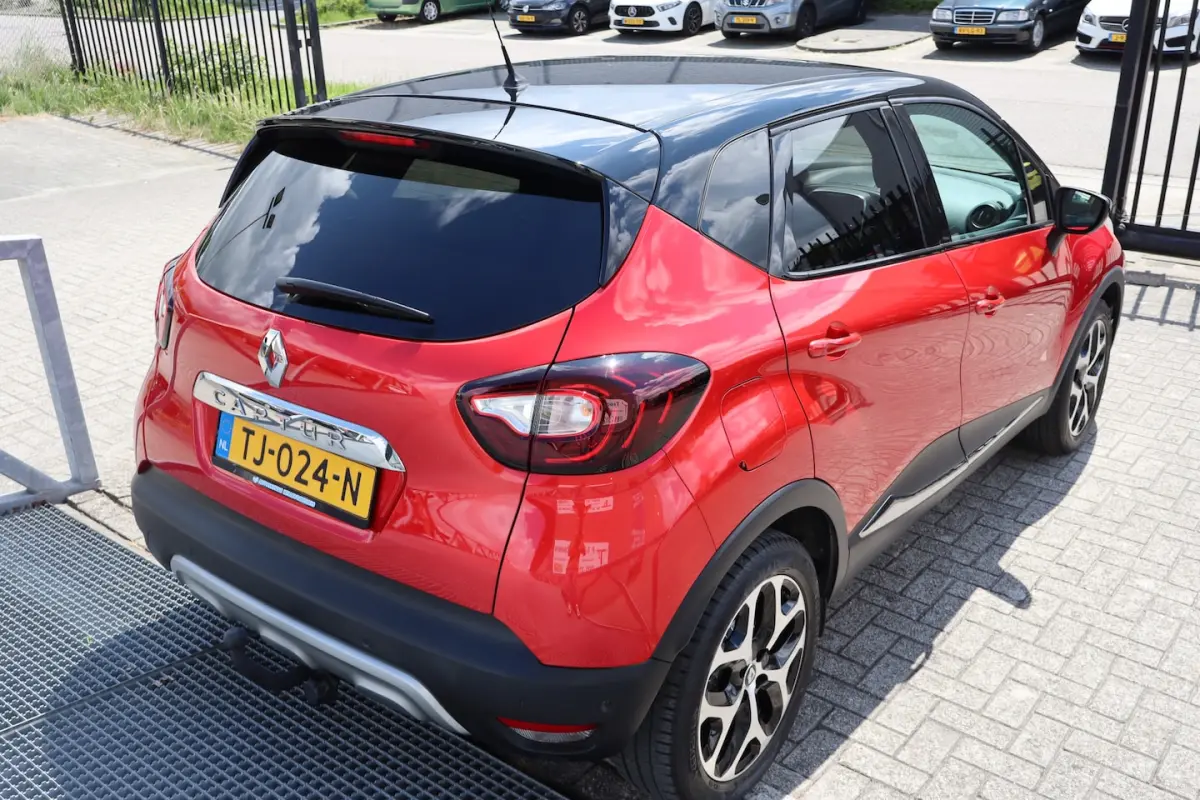 1.2 TCe Intens AUTOMAAT/Trekhaak/Apple carplay/Achteruitrijcamera/Parkeer assistent/Dodeho