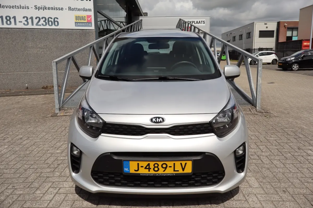 1.0 MPi ComfortPlusLine Apple carplay/Achteruitrijcamera/Elektrische ramen/Centrale deurve