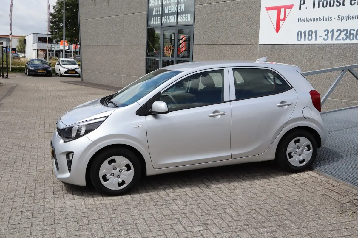 1.0 MPi ComfortPlusLine Apple carplay/Achteruitrijcamera/Elektrische ramen/Centrale deurve