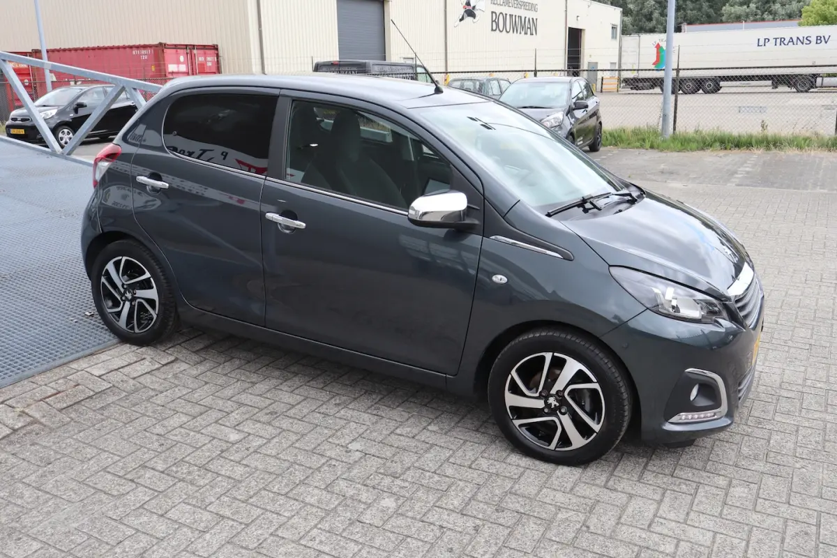 1.0 e-VTi Allure Nederlandse auto/Achteruitrijcamera/Climate control/Bluetooth/Licht metaa