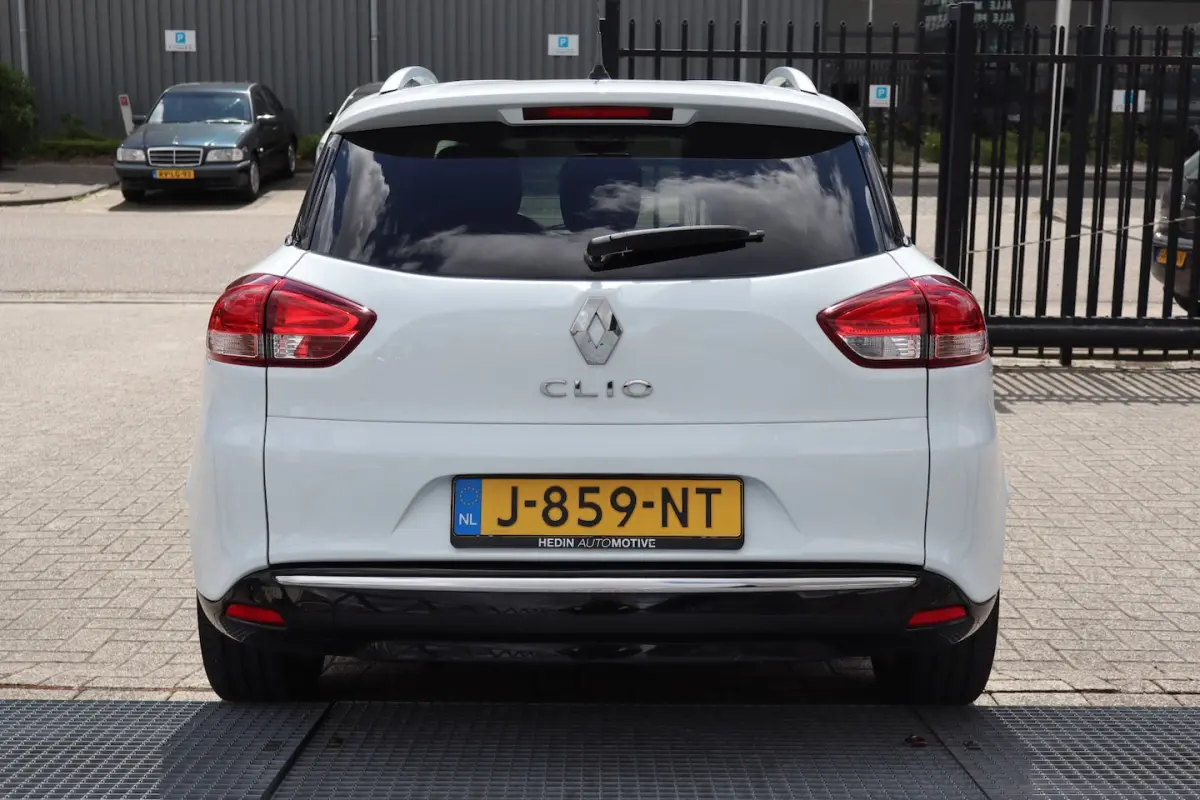0.9 TCe Limited Nederlandse auto Navigatie/Parkeersensoren/Cruise control/Keyless/Bluetoot