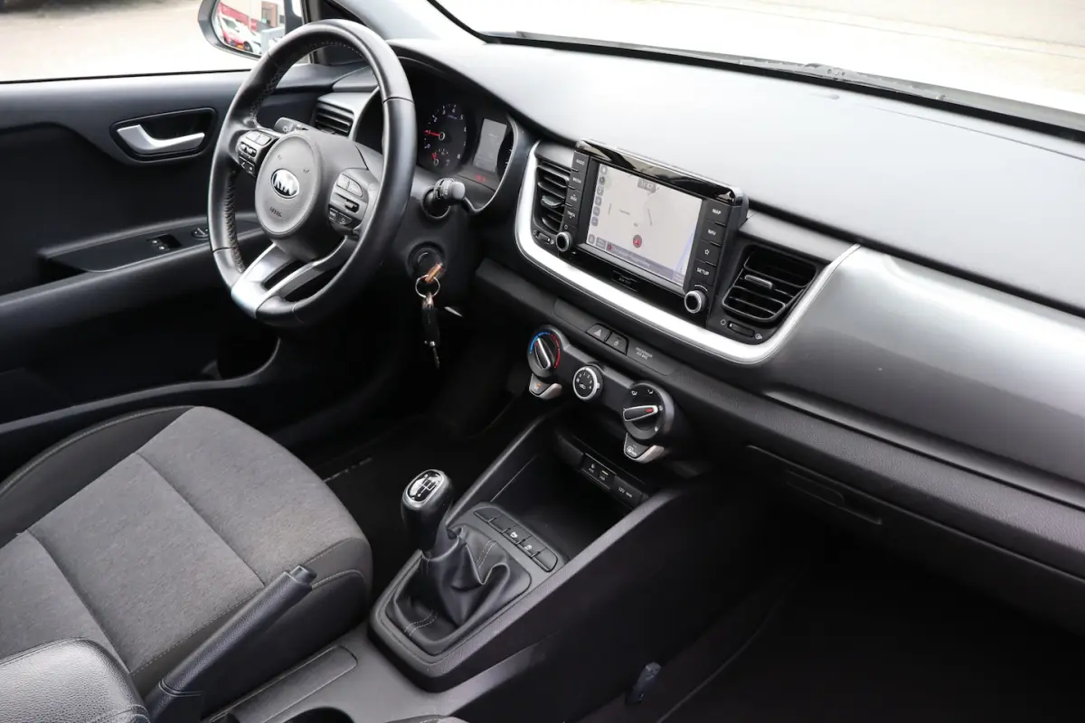 1.0 T-GDi DynamicLine Achteruitrijcamera/Apple carplay/Navigatie/Cruise control/DAB/Airco