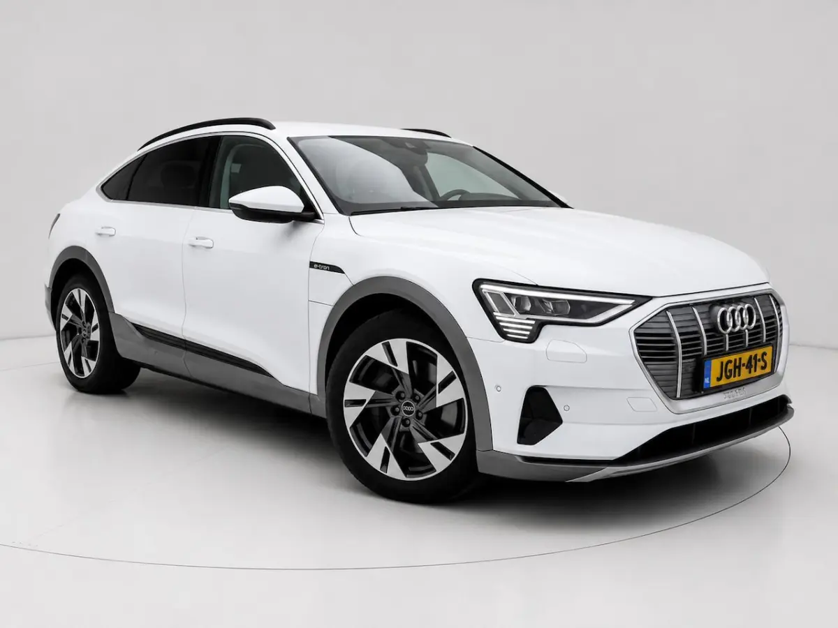 55 quattro Business edition 95 kWh | Clima | Cruise | Multimedia/Navi | Suur/-stoelverwarm