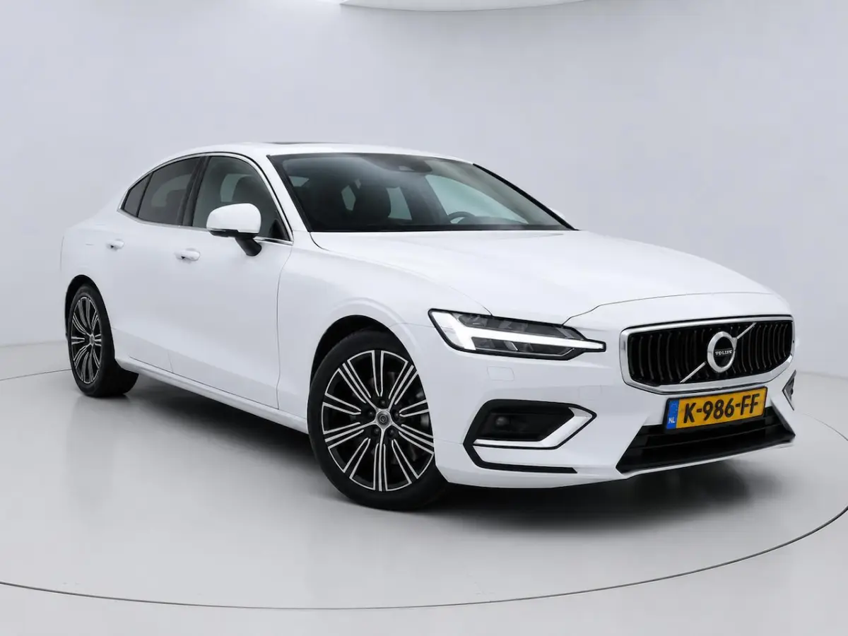2.0 B4 Inscription (M-Hybrid) | Pilot assist | Multimedia/navi | Leder | Harman&Kardon | S